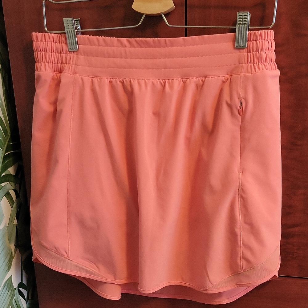 Lululemon Run Skort In "Long" Version - Reflective In Front + Back, Like New